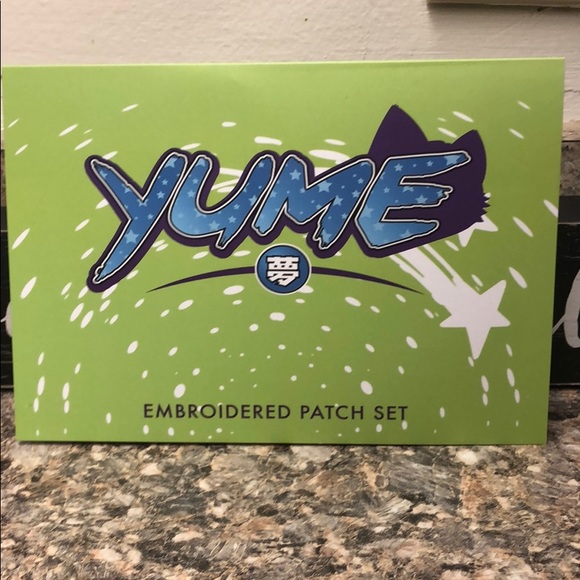 Yume embroidered patch set - Picture 2 of 3